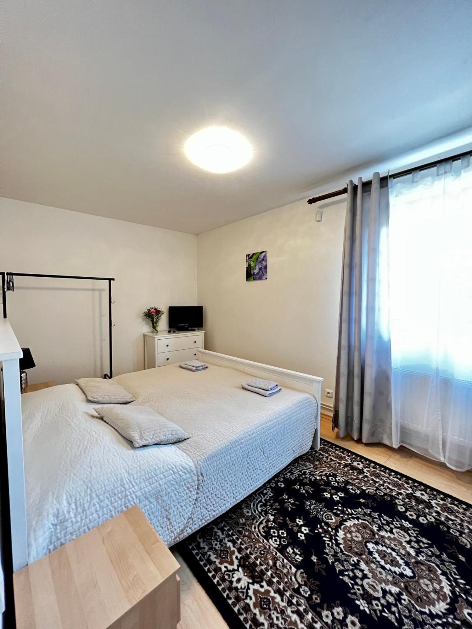Penzion Sofi Прага Экстерьер фото