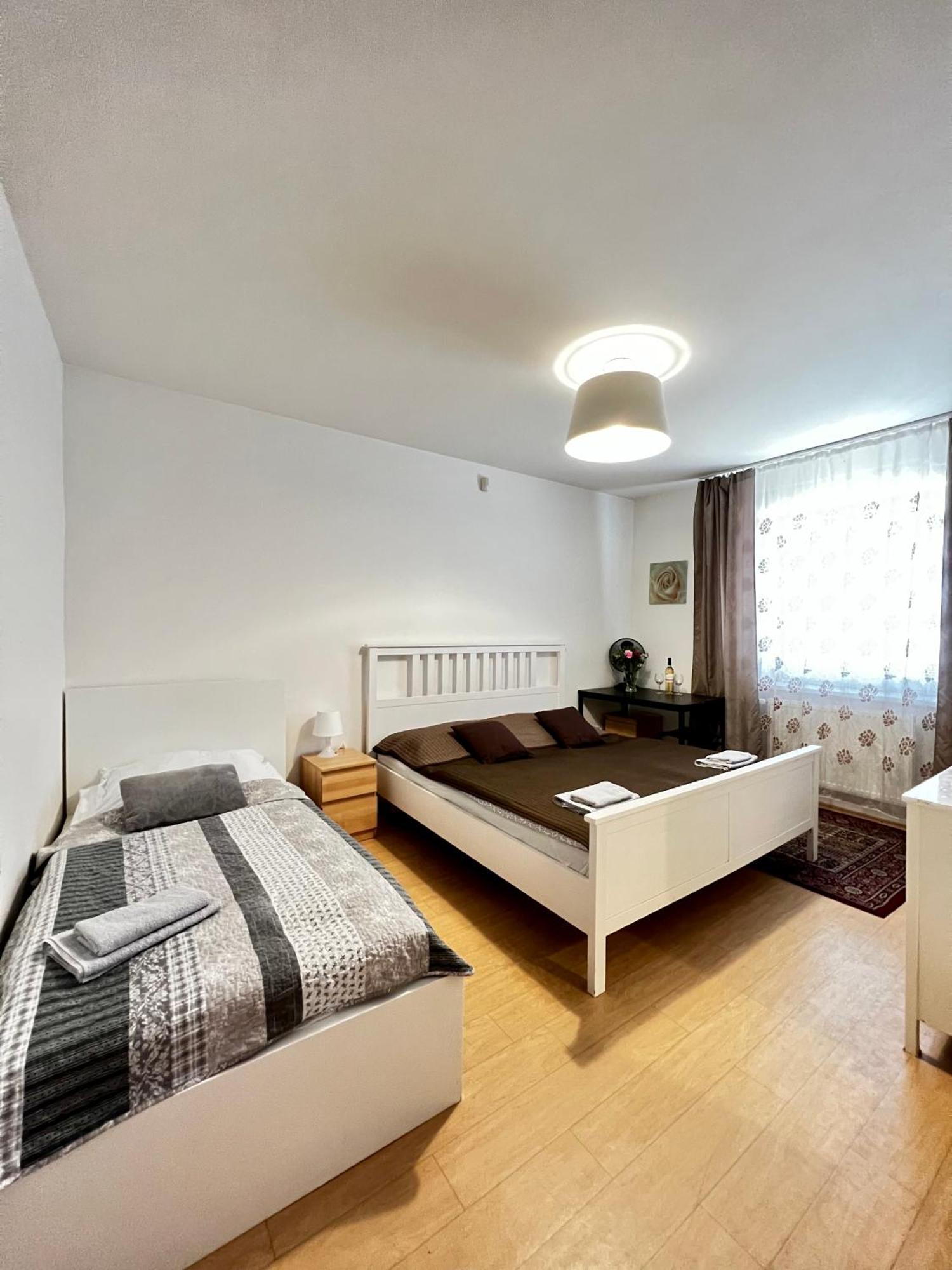 Penzion Sofi Прага Экстерьер фото